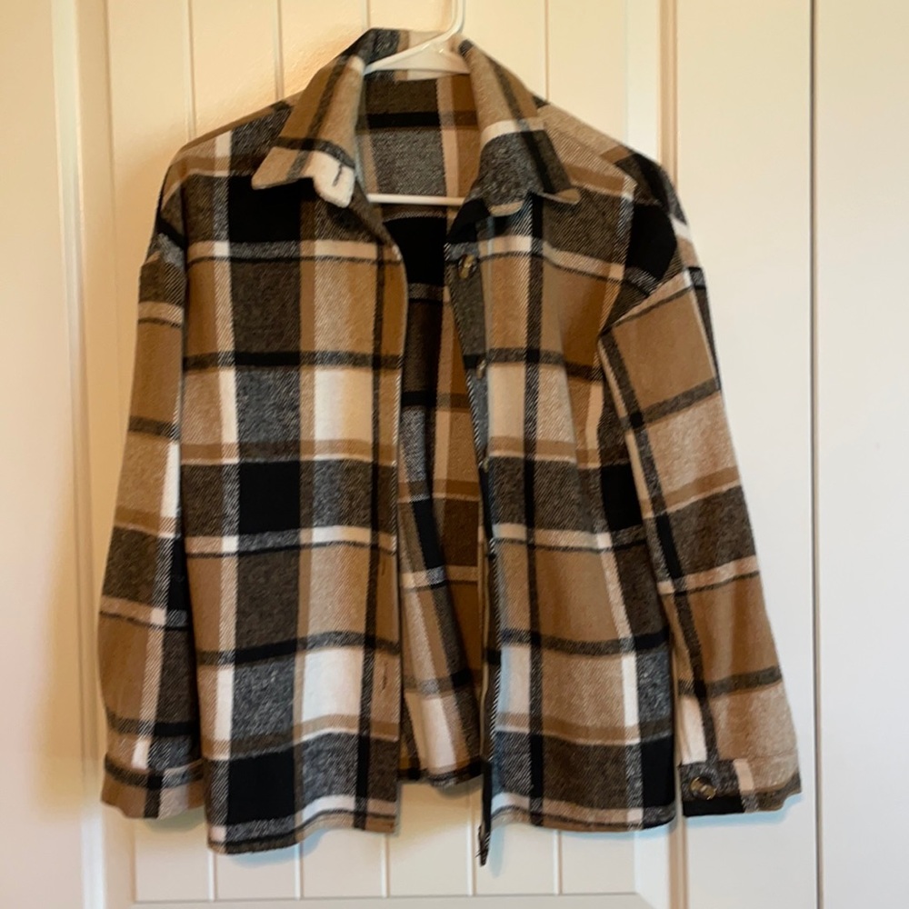 SHEIN Plaid Jacket